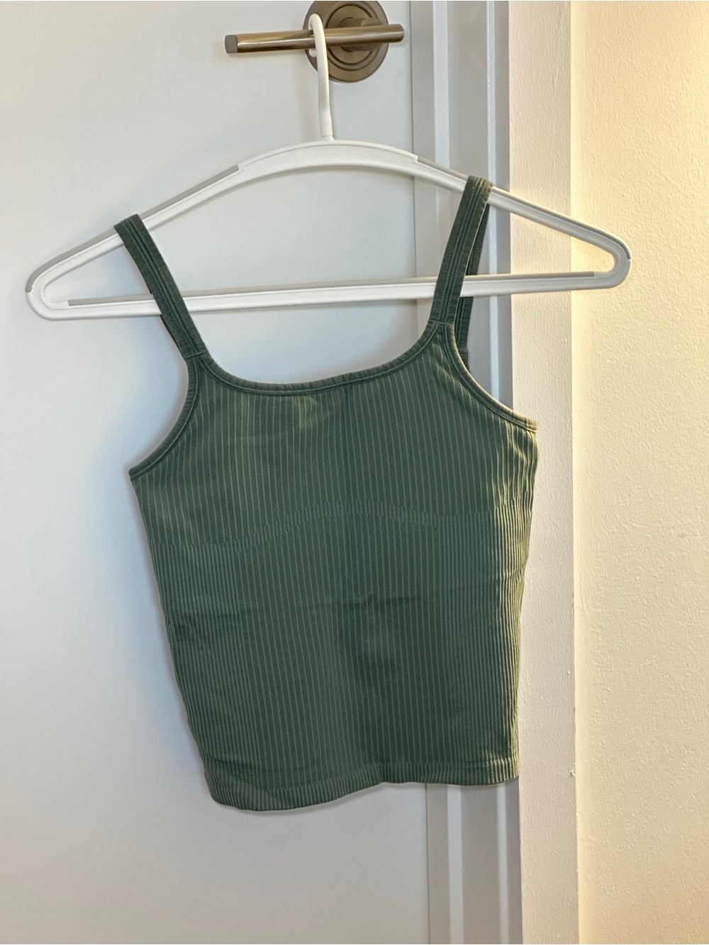 Lululemon Ebb to street scoop neck cropped tank top